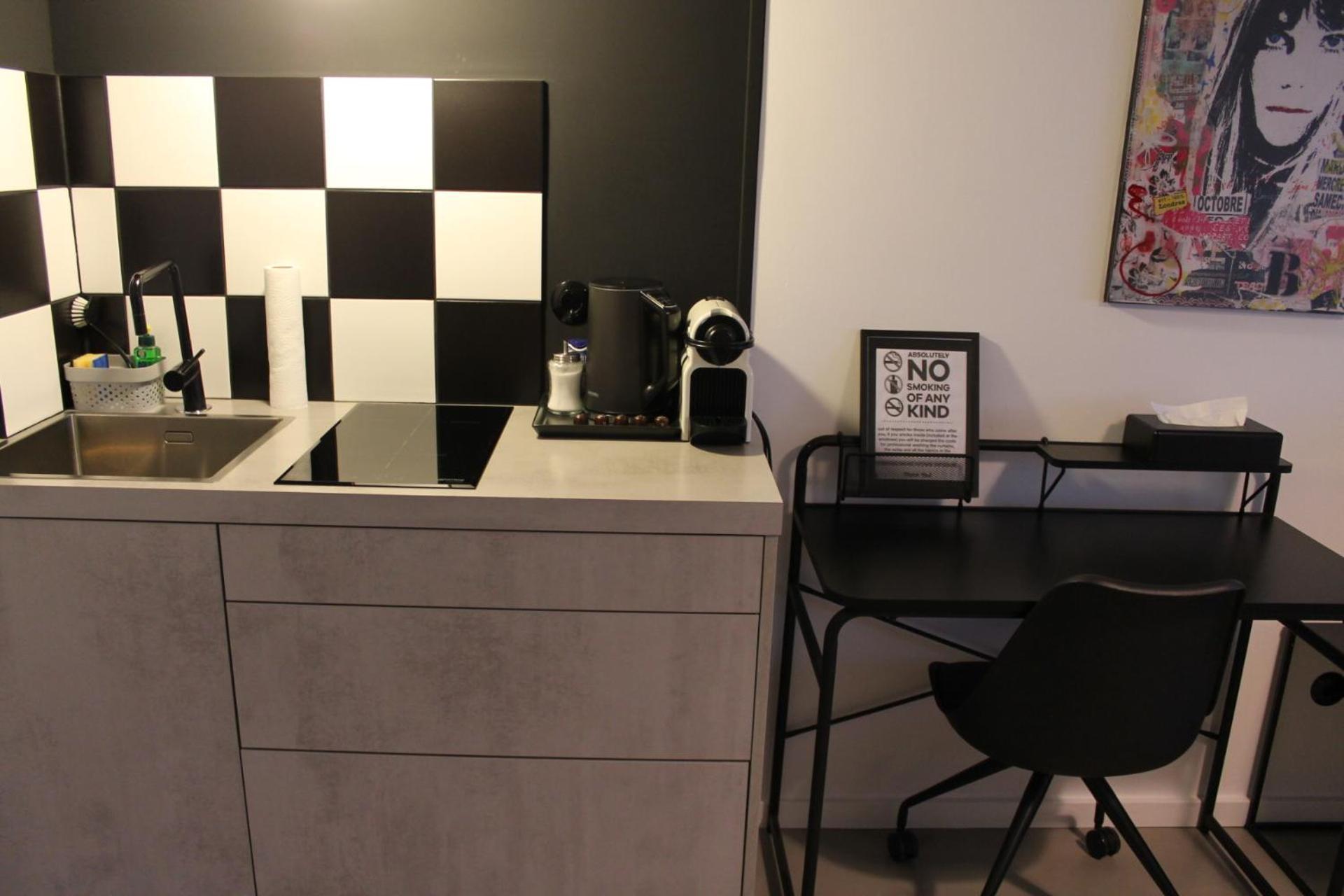 Square Rooms 20 Dusseldorf Ngoại thất bức ảnh
