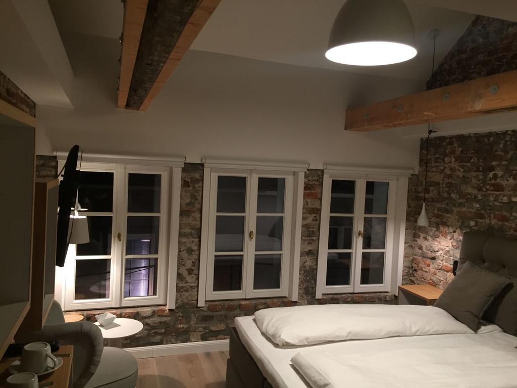Square Rooms 20 Dusseldorf Ngoại thất bức ảnh