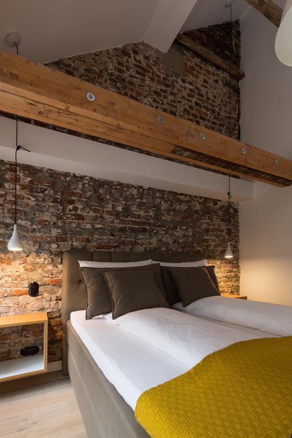 Square Rooms 20 Dusseldorf Ngoại thất bức ảnh